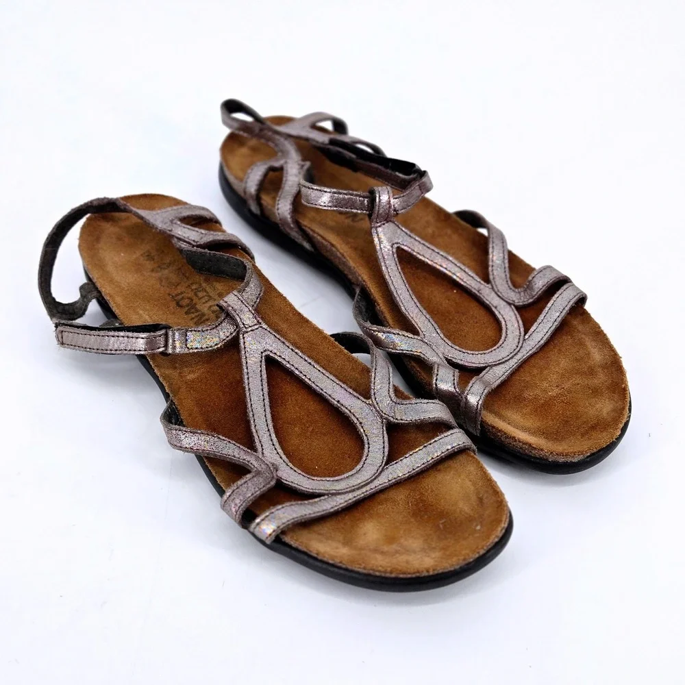 Naot Dorith Strappy Sandal Pewter Metallic Leather Flat Comfort Shoes EU 40 US 9